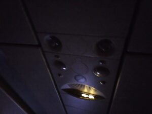 etiihad airways a321 business class overhead lights air nozzles