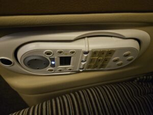 etihad airways 777 Ife controller