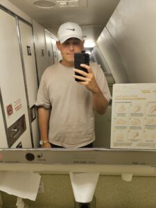 etihad 777 lavatory