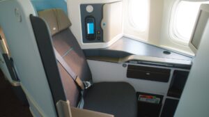 KLM 777-300ER Business Class