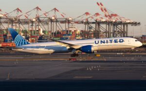 United Airlines Boeing 787-10