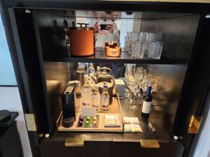 park hyatt london minibar