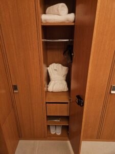 park hyatt london locker room