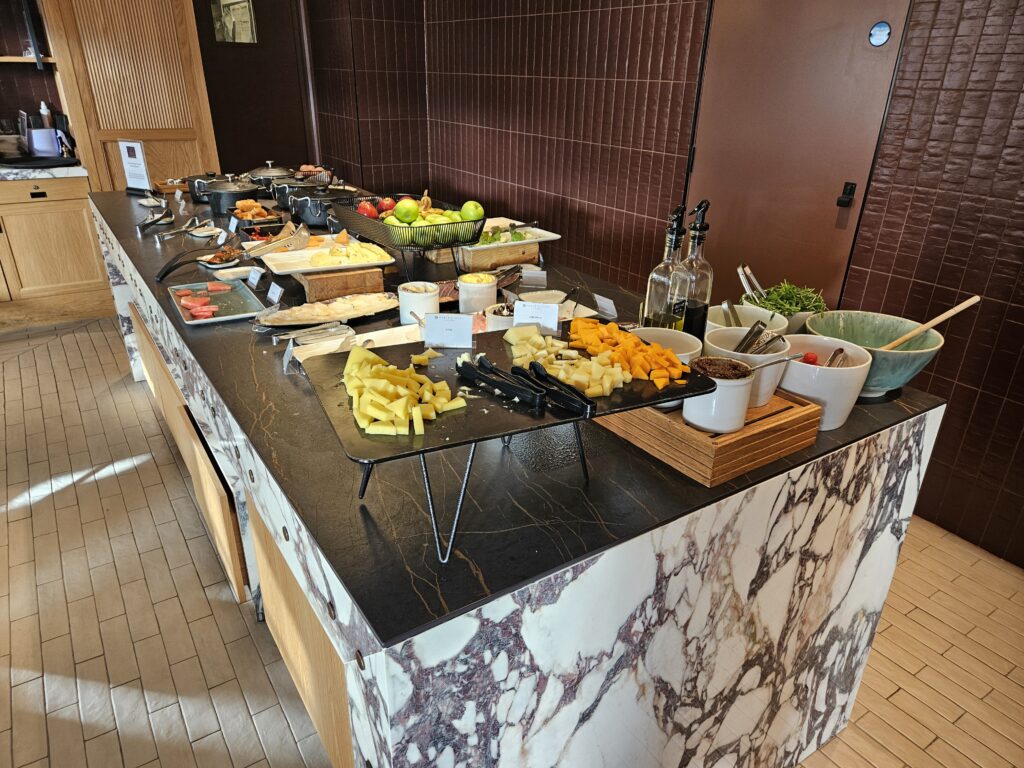 hyatt regency london blackfriars breakfast english breakfast