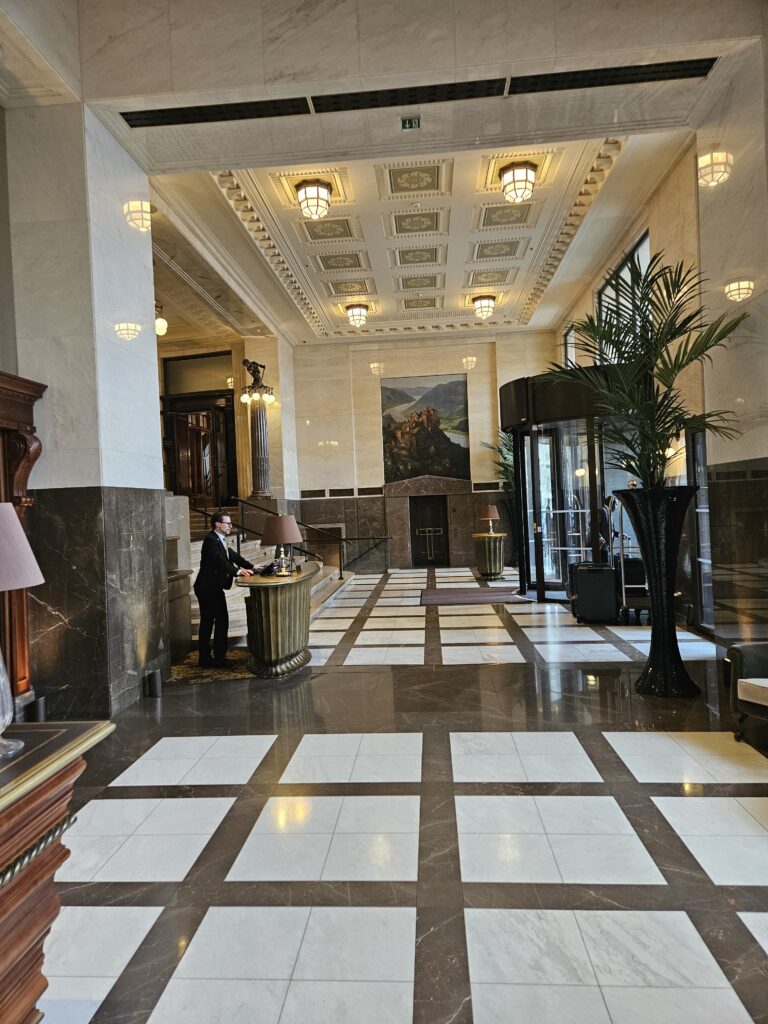 park hyatt vienna lobby