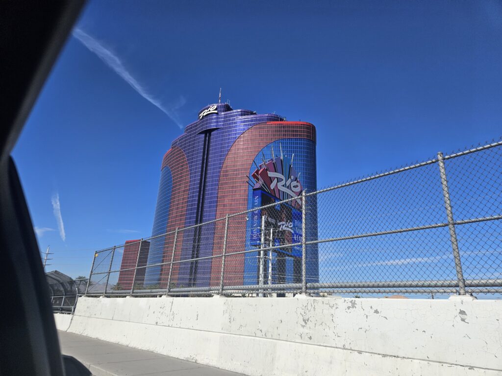 rio las vegas casino front entrance from the road casino