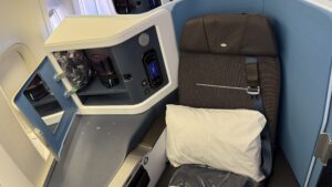 KLM Boeing 777-300ER Business Class Seat 5K